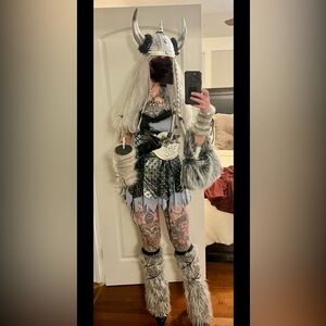 Dolls Kill Women’s Viking Costume - Size Medium